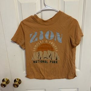 Target Zion shirt in XS